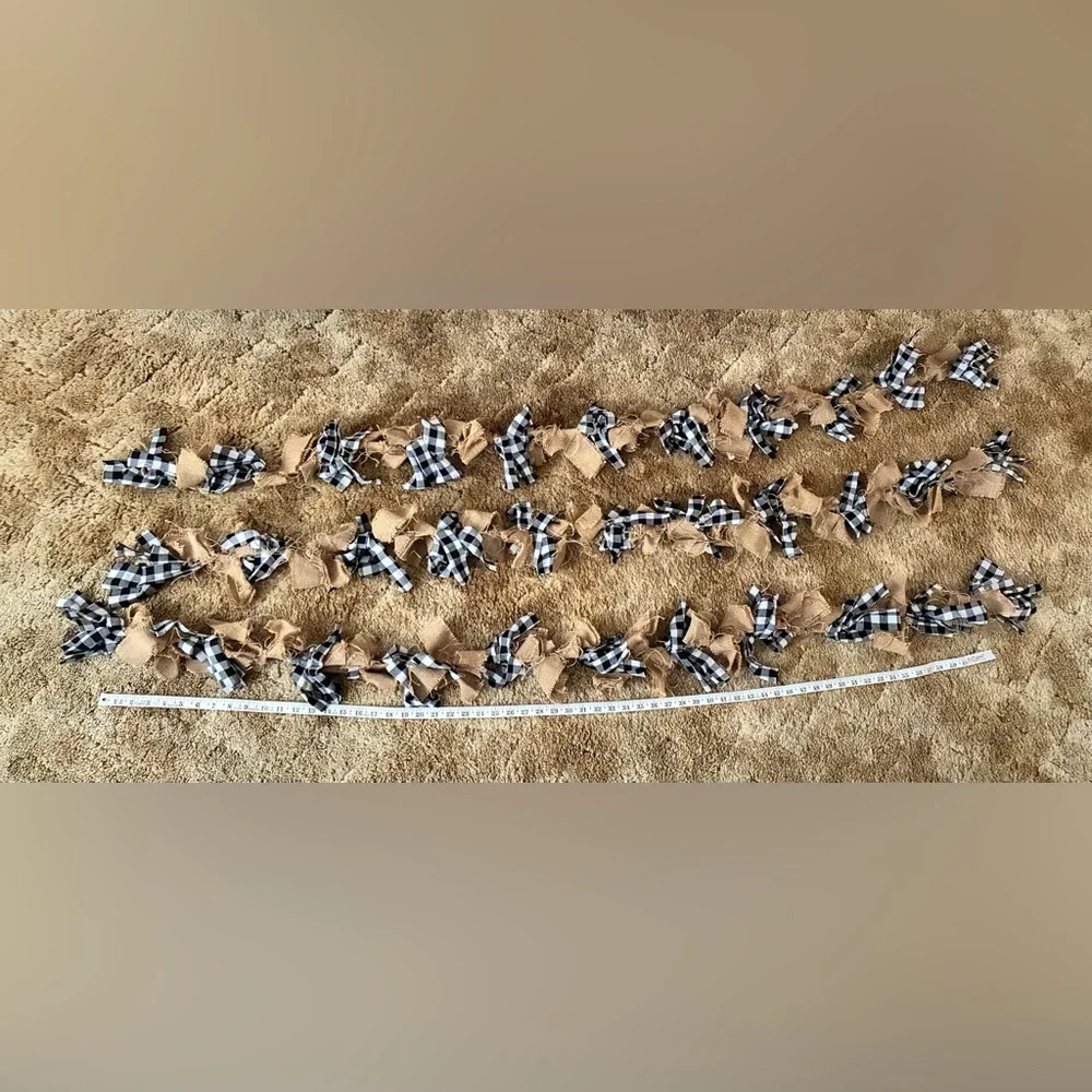 N/A set garlands